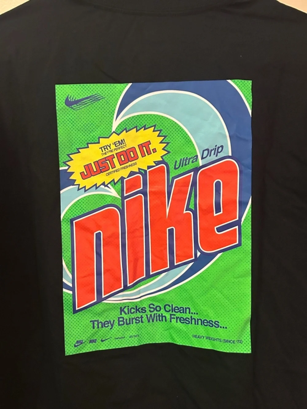 Nike Ultra Drip Men’s Black Graphic T-Shirt Size S Athletic Casual Tee